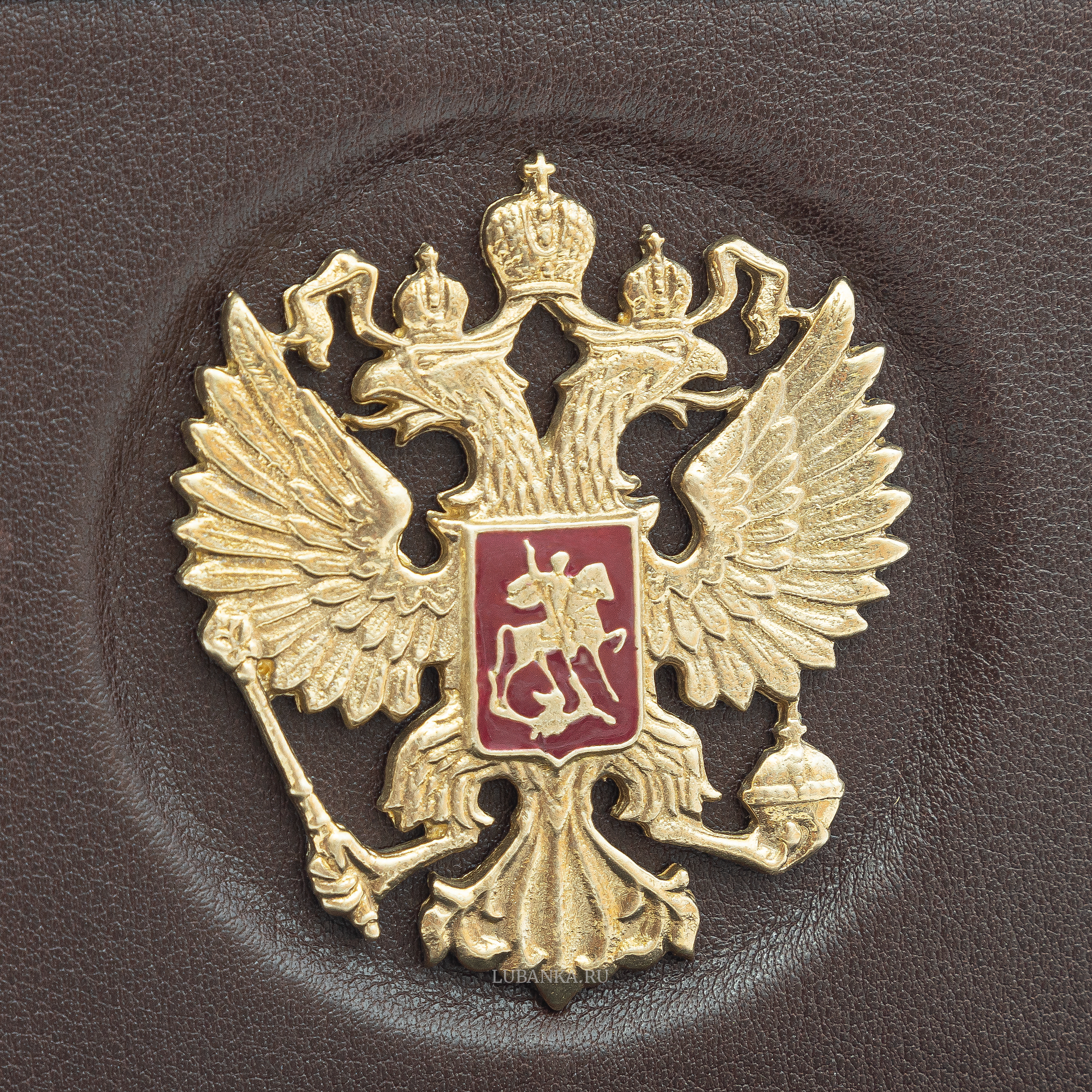 Обложка для автодокументов и удостоверения Россия с жетоном коричневая